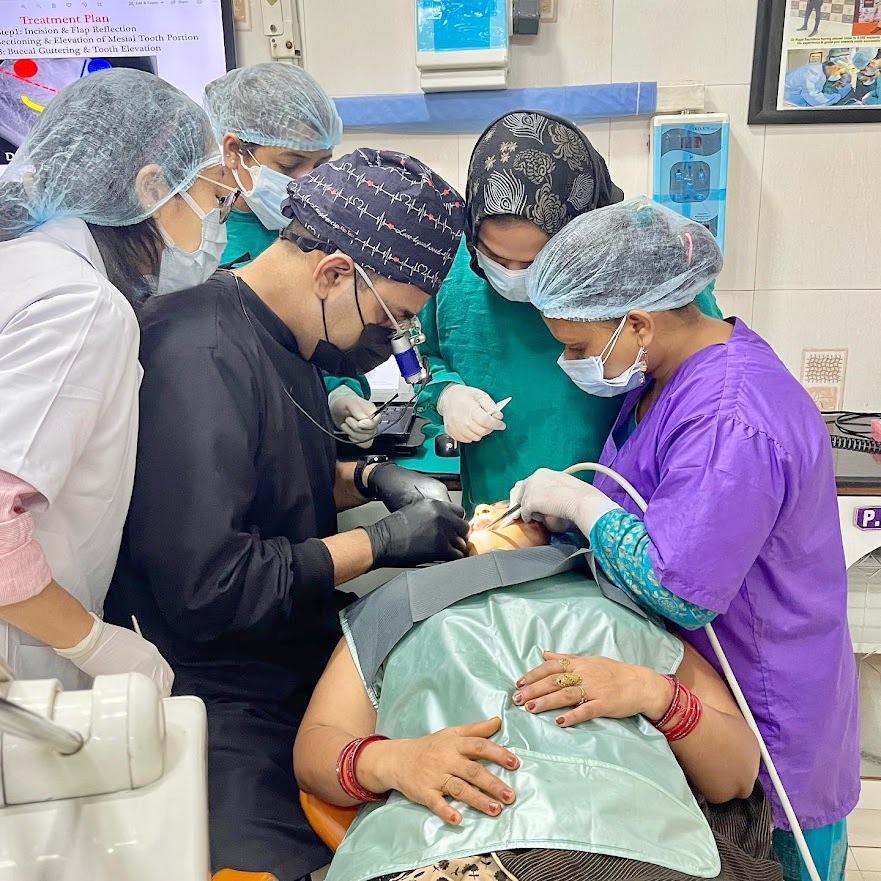 dr rajat sachdeva 4 days implants training in India